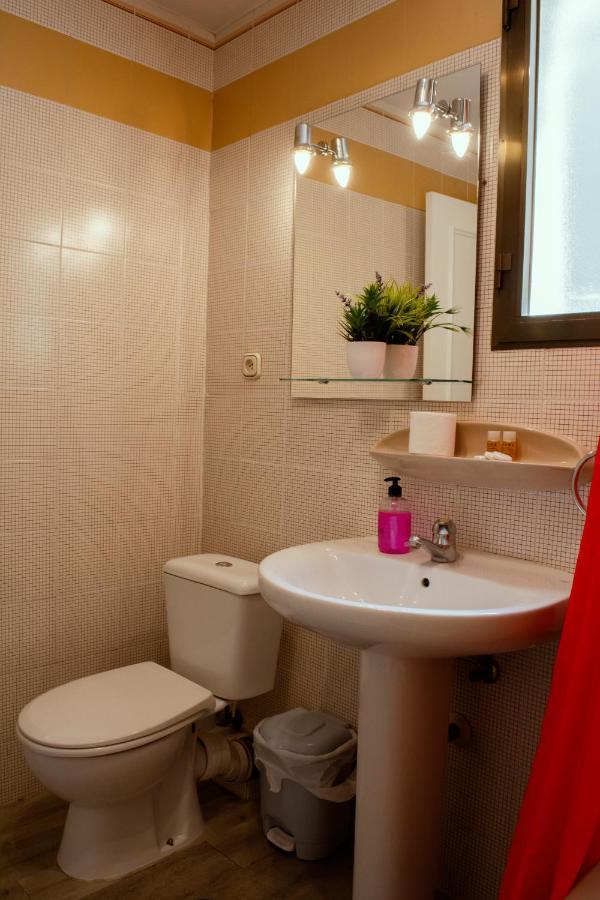 Apartamentos Sleep in Madrid Buitenkant foto