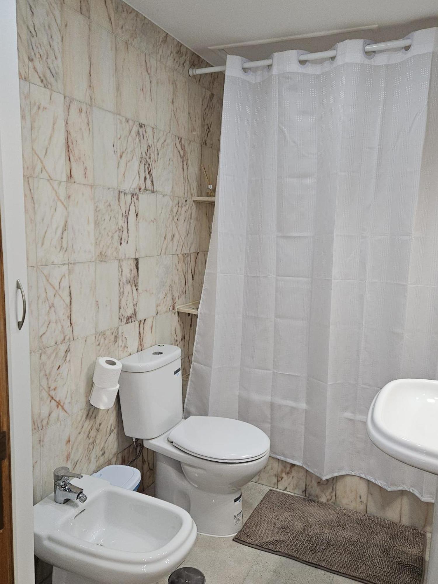 Apartamentos Sleep in Madrid Buitenkant foto